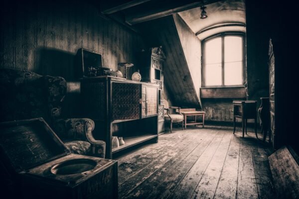 Dream About Attic – Meaning And Symbol